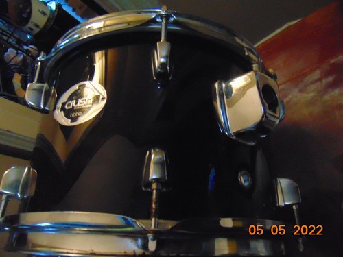 Rack Tom 12" made USA CRUSH- Alpha; GUSCIO DI BETULLA/PIOPPO; Nero. Ecc. Cond. - Foto 9 di 9