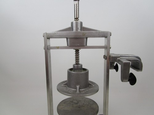 Nemco 55800 N55800 Easy Tuna Press 64oz Can Holds One Tested Working - Picture 11 of 18