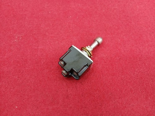 HONEYWELL MICRO SWITCH. 2TL1-5E. MS24659-31E. Toggle Switch OFF-ON. - Picture 2 of 3