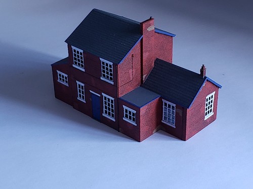 Model Railway brick house - Country styled House with Garage - OO gauge 1.76 - Picture 3 of 17