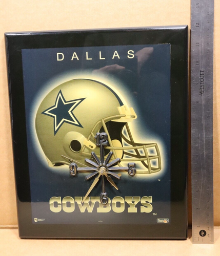 Vintage Dallas Cowboys Wall Clock 12" x 10" - Picture 2 of 4