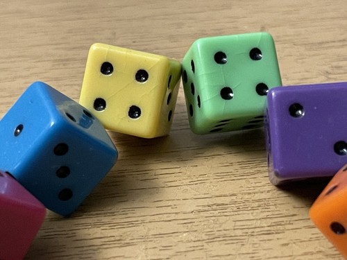 Dice Bracelet Retro Colorful Vibrant Gambling Jewelry Stretchy - Picture 7 of 12