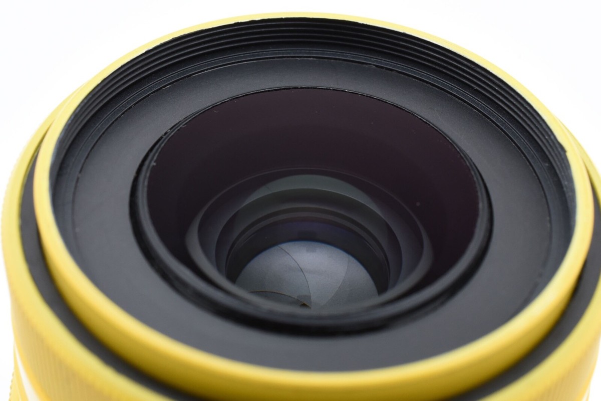 SMC PENTAX DA 35mm f/2.4 AL Wide angle Lens Yellow