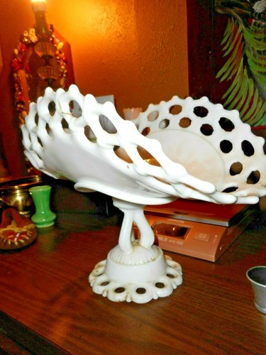 Westmoreland Doric offene Spitze Milchglas Standfuß Banane Obstschale Korb groß - Bild 1 von 12