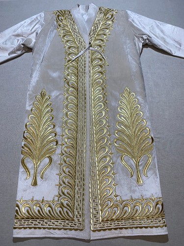 Uzbek Vintage CHAPAN Handmade Golden Embroidery Suzani Coat, Robe, Kaftan Kimono - Picture 5 of 6