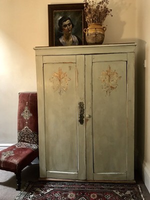 Armoires Wardrobes
