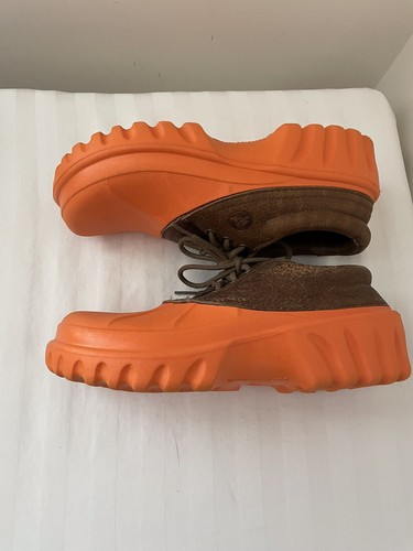 Crocs Axle Islander Boat Shoes Men 6 Women 8 Orange Brown Leather Rare - Picture 6 of 7