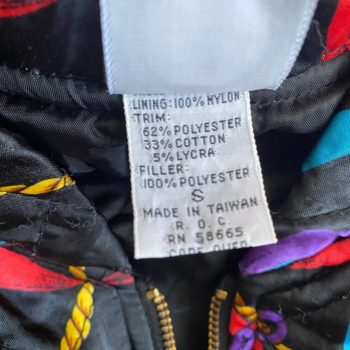 ASR Vintage All Over Print Quilted Bomber Jacket Small Windbreaker 80s 90s Nylon ASR Vintage All Over Print Quilted Bomber Jacket Small Windbreaker 80s 90s Nylon