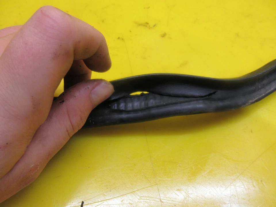 88-90 OEM KAWASAKI MOTO ACUÁTICA X2 650 CAPÓ MOTOR ESCOTILLA TAPA COMPARTIMENTO SELLO Foto 2 de 4