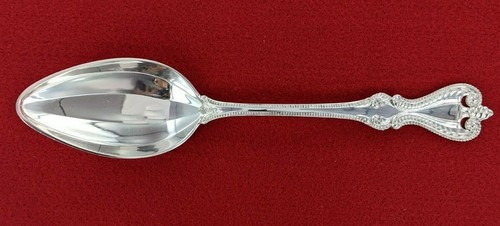 Towle - Old Colonial 1895 Sterling Silver 8 1/2" Table Spoon No Monogram - Picture 1 of 2