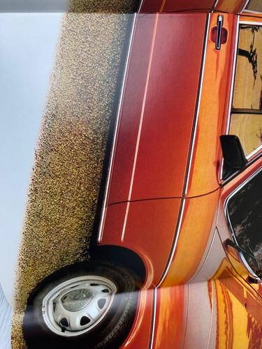 2x 1970s Audi 100 brochures (1976 and 1977) - Picture 11 of 24