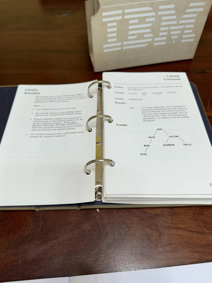 IBM BASIC REFERENCE BOOK/BINDER 1984 3RD EDITION - COMPUTER / PC / LAPTOP - Image 3 of 4
