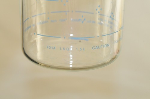 Vintage PYREX 1.5 L Glass Carafe Pitcher Cornflower Blue #7014 - NICE - Picture 8 of 9