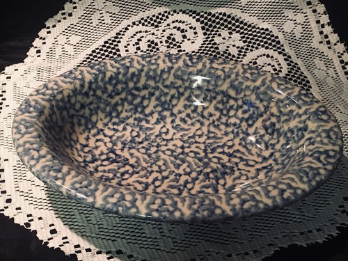 Roseville;Workshop Gerald Henn Spongeware 10 1/4” Oval Veg Bowl;Blue, Excellent! - Picture 2 of 6