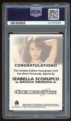 IZABELLA SCORUPCO 2009 Rittenhouse JAMES BOND 007 ARCHIVES Autograph CARD PSA 8 - Picture 2 of 2
