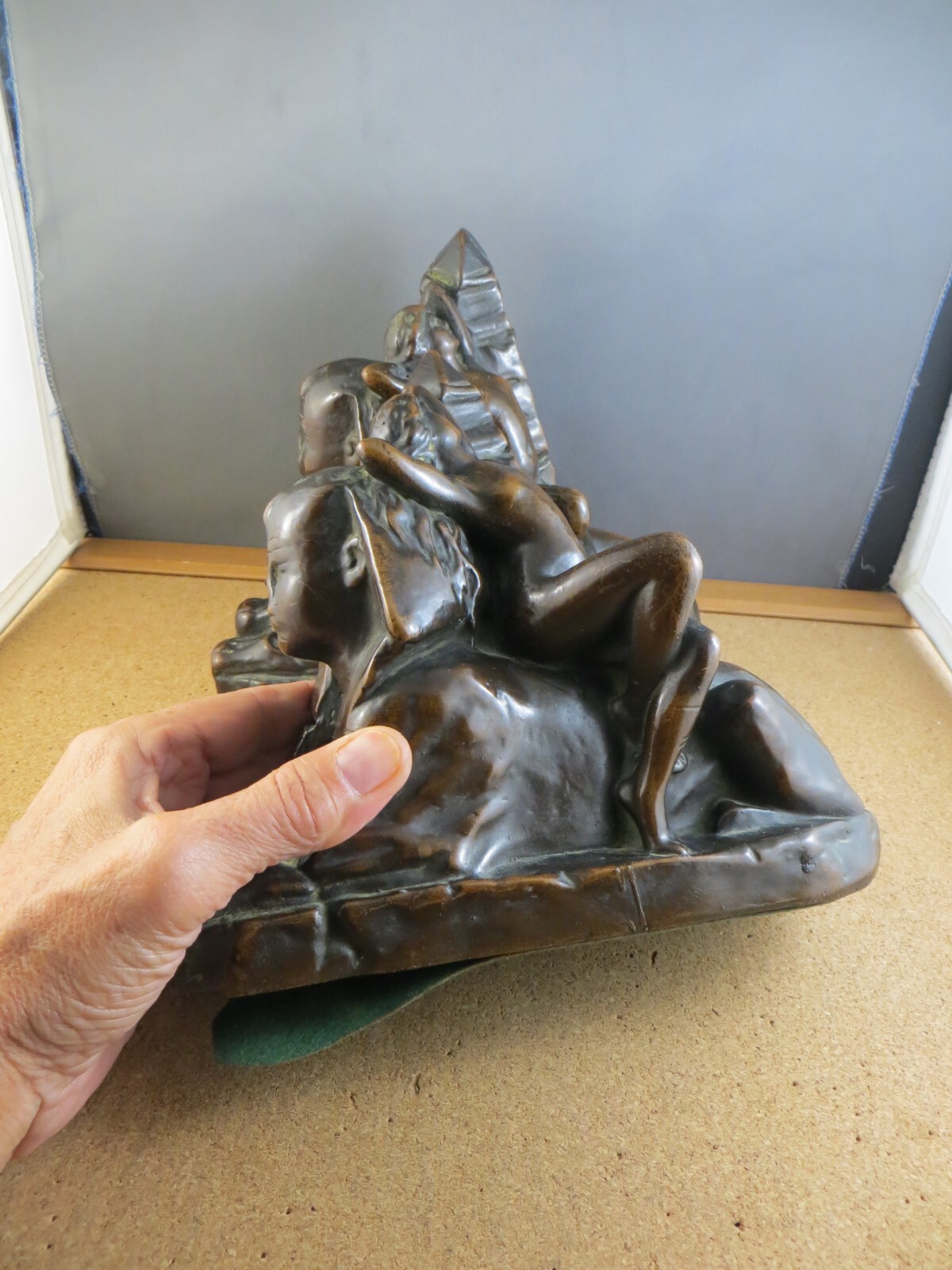 Picture 20 of 24