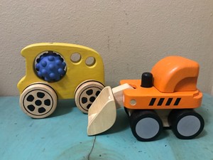 plan toys bulldozer