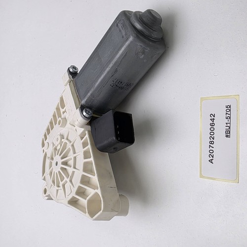 2013-2016 Mercedes-Benz E400 Window Regulator Motor A2078200642 - Picture 7 of 9