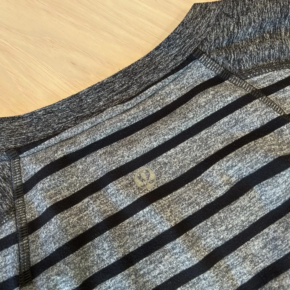 Camisa Lululemon Surge Cálida Crew Yachtie Rayas Manga Larga Para Hombre’s XL Foto 4 de 4