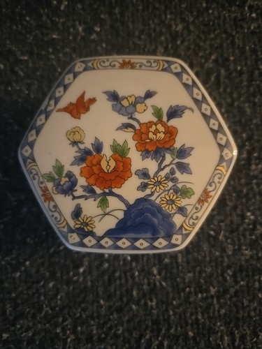 Vintage Takahashi Schmuckschatulle mit Deckel Achteck Porzellan handbemalt. Fantasy Japan - Bild 1 von 7