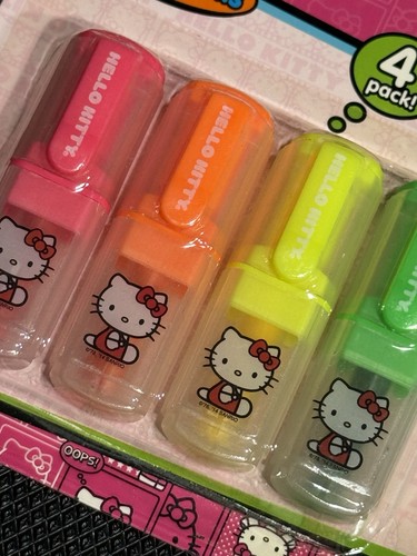 Hello Kitty Sanrio Set Blech Federmäppchen Full Zip + Stickerbuch + Textmarker - Bild 3 von 3