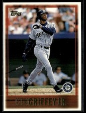 1997 Topps #300 Ken Griffey Jr. Baseball Card 3101C