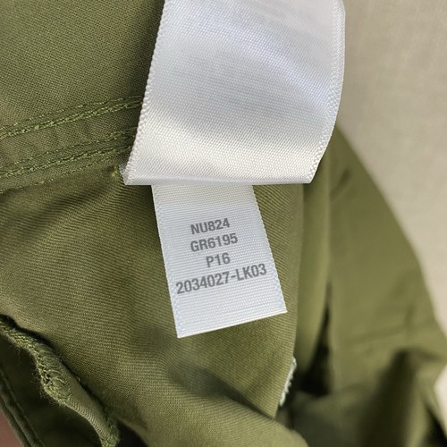 Pantalón utilitario Madewell The Petite pierna barril en sarga teñida con prendas para mujer 16P nuevo con etiquetas - Imagen 16 de 16