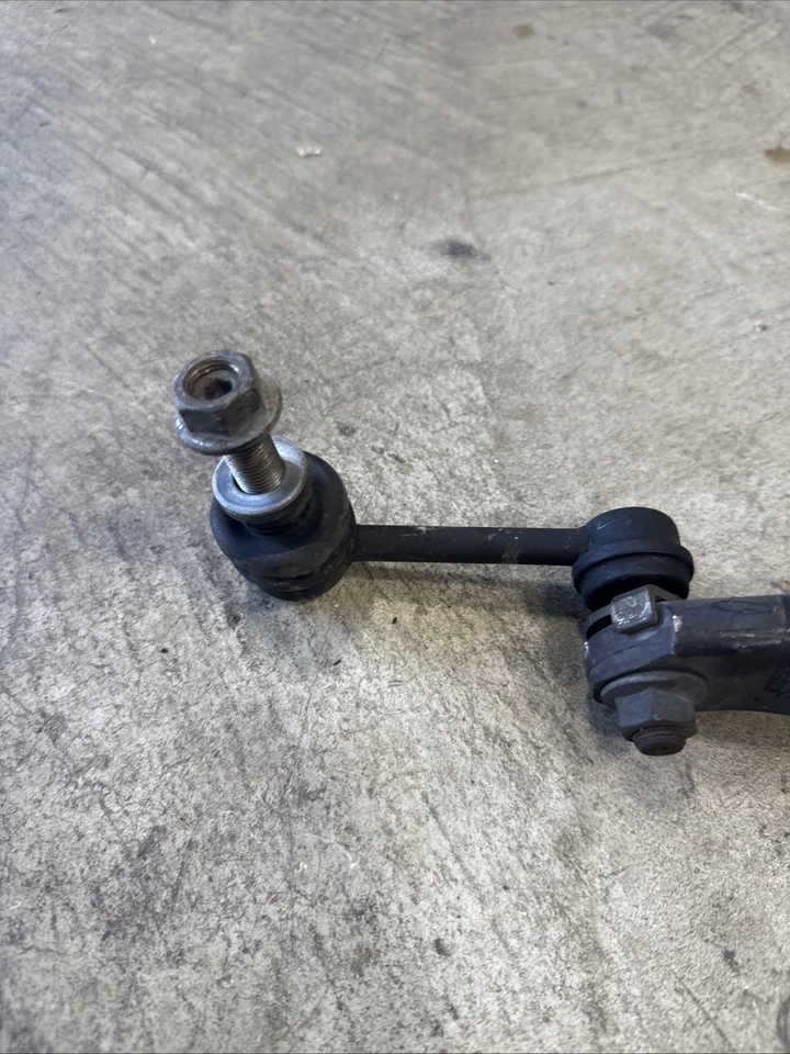 03-07 Infiniti G35 Nissan 350z Front Suspension Stabilizer Sway Bar 54610-AM001 - Image 4 of 4