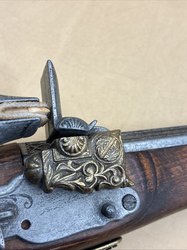 Vintage Non-Firing Ornate Decorative Only Firearm Gun Pewter Tone with Wood 17” - Picture 9 of 23