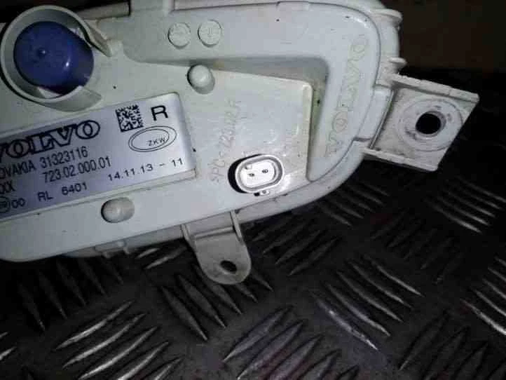 Faro adicional delantero derecho VOLVO V40 Cross Country 526 7230200001 26191145 Foto 2 de 4