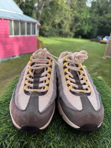 Nike Air Max 95 SE Schuhe Air Sprung Grau Aqua Pink DN4371-001 Jugend Größe 7Y - Bild 3 von 8