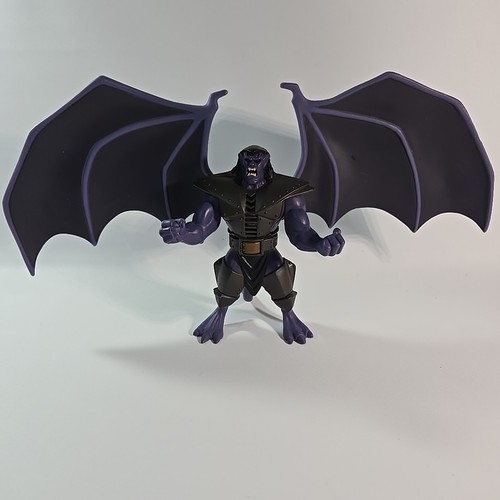 Vintage Disney Gargoyles Mighty Roar Goliath Deluxe Near Complete Wings & Tail