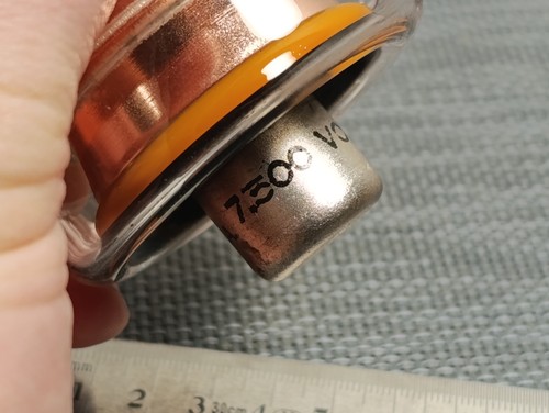 1pcs. 250 pf, 7.5 KV Peak, Jennings JCS-250 Fixed Vacuum Capacitor NEW NOS - Picture 6 of 7