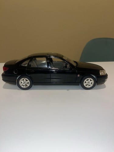 Highway 61 Collectibles Saturn L300 Sport Sedan Black 1/18 Mint in Box - Picture 10 of 14
