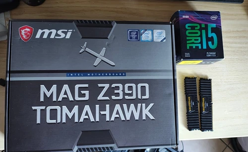 Bundle PC: Intel CPU I5 9400F - MSI Z390 Tomahawk - CORSAIR DDR4 16GB