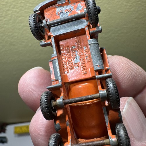 Vintage Lesney England Matchbox trailer and truck - Picture 15 of 15