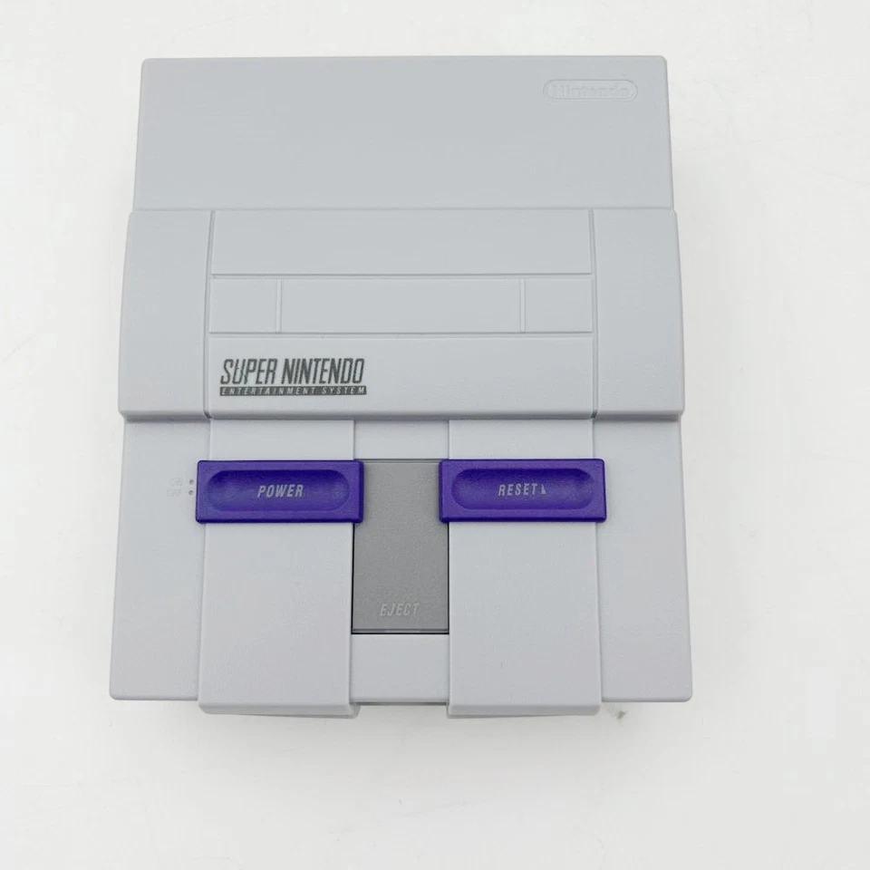 Nuevo Mini Sistema de Entretenimiento Super Clásico SNES Incluye 21 Juegos 1SET Foto 4 de 4