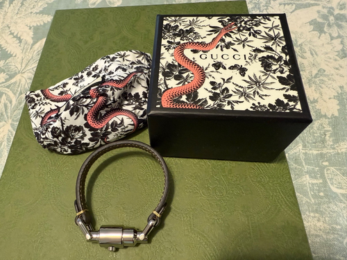 Gucci Piston Closure Bracelet Leather / GG supreme canvas Silver Brass NWT - Picture 2 of 8