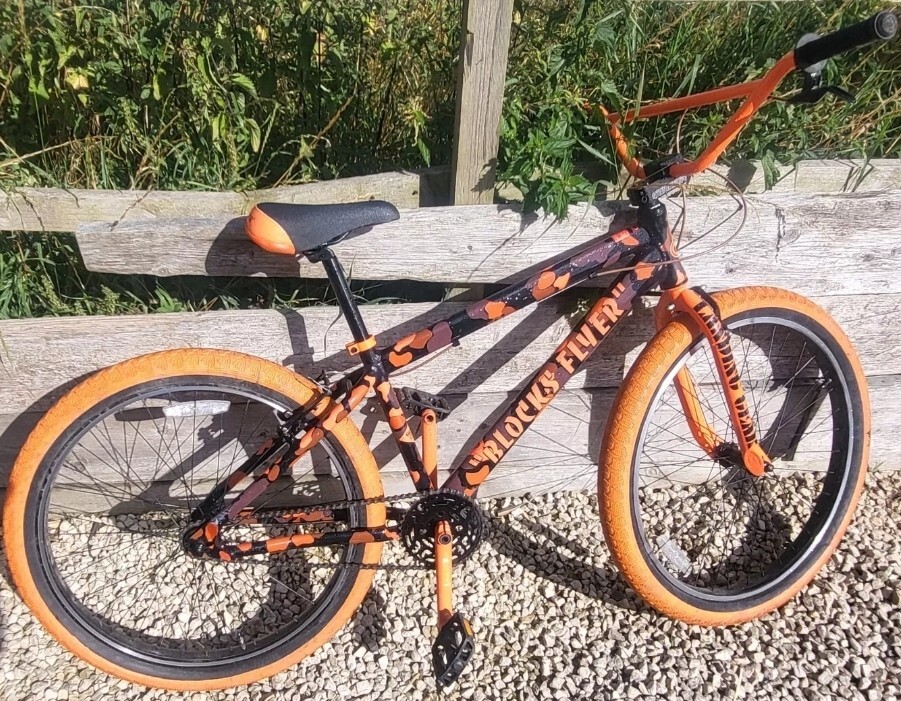 SE Blocks Flyer 26” Wheelie Bike Orange Camo Complete BMX