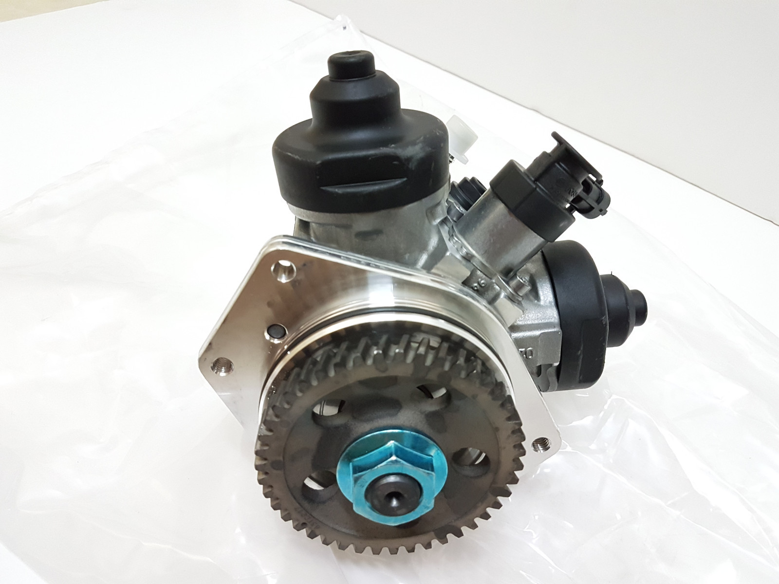 New no core oem gm bosch lml cp4 pump chevy gmc duramax diesel truck