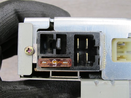 1988 MAZDA RX7 FC3S CONVERTIBLE SPEAKER AMP AMPLIFIER MODULE UNIT F05566920A OEM - Picture 5 of 12