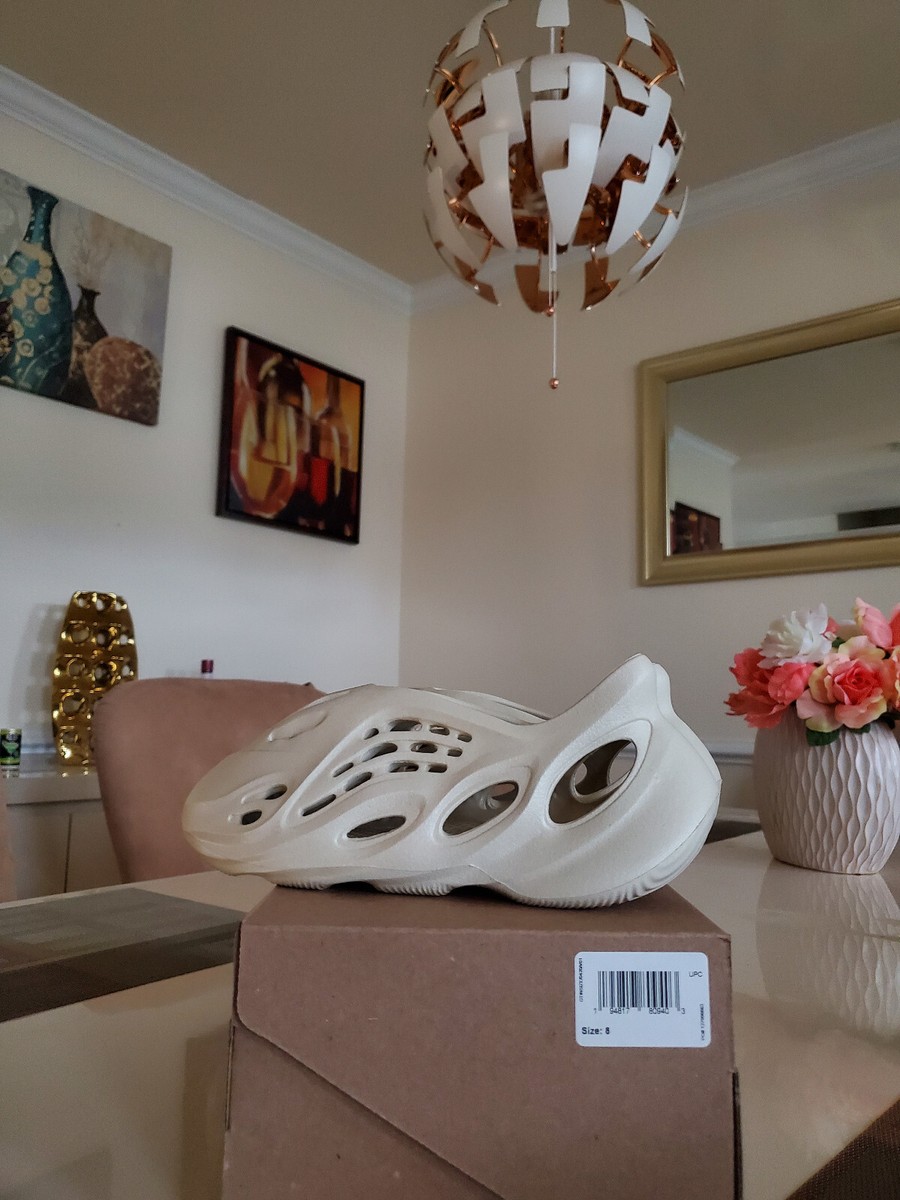 adidas Yeezy Foam RNNR Sand FY4567 Size 8 Men With Box Used Auth Foam Runner Adidas Yeezy Foam Runner Sand 2021 Men main image 4