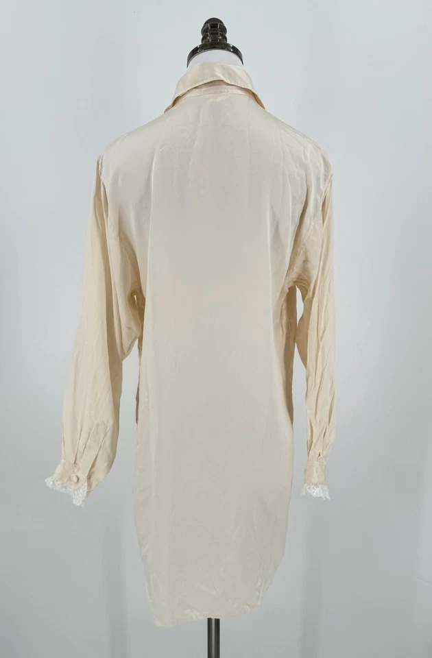 Camisa para dormir Cocoon de Randi Kristoffersen Marfil Seda Henley Talla M Foto 4 de 4