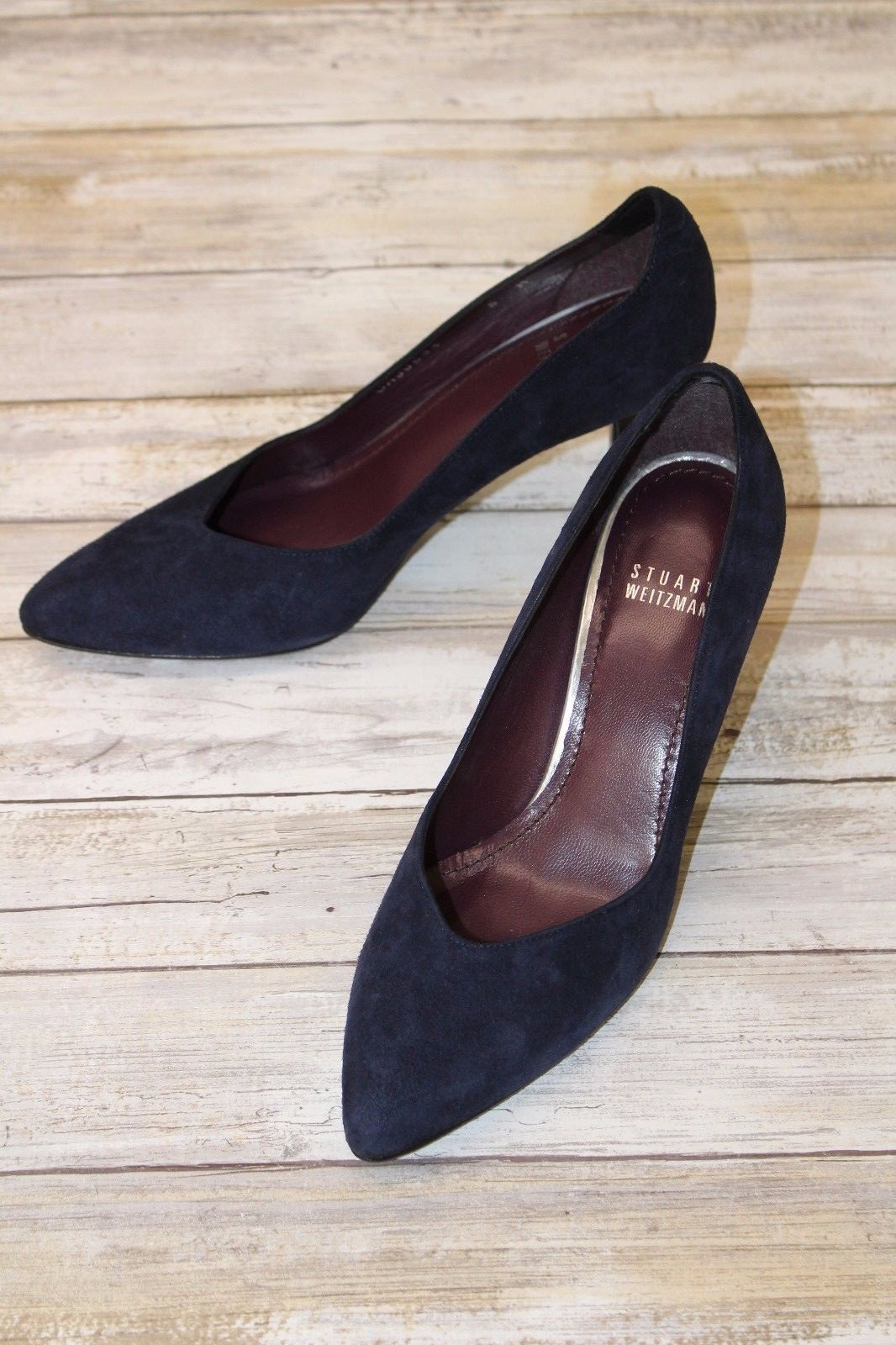 Stuart Weitzman Gamuza punto del dedo del pie bombas-Para Mujer Talla 6, Azul Marino Stuart Weitzman Gamuza punto del dedo del pie bombas-Para bombas-Para bombas-Para Mujer Talla 6, Azul Marino muchas sorpresas