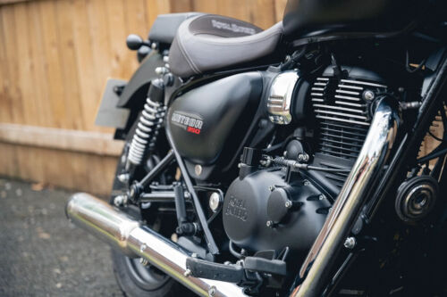 TEC Clutch Arm Cover Black Royal Enfield Interceptor/Continental/Meteor/Classic - Picture 5 of 7