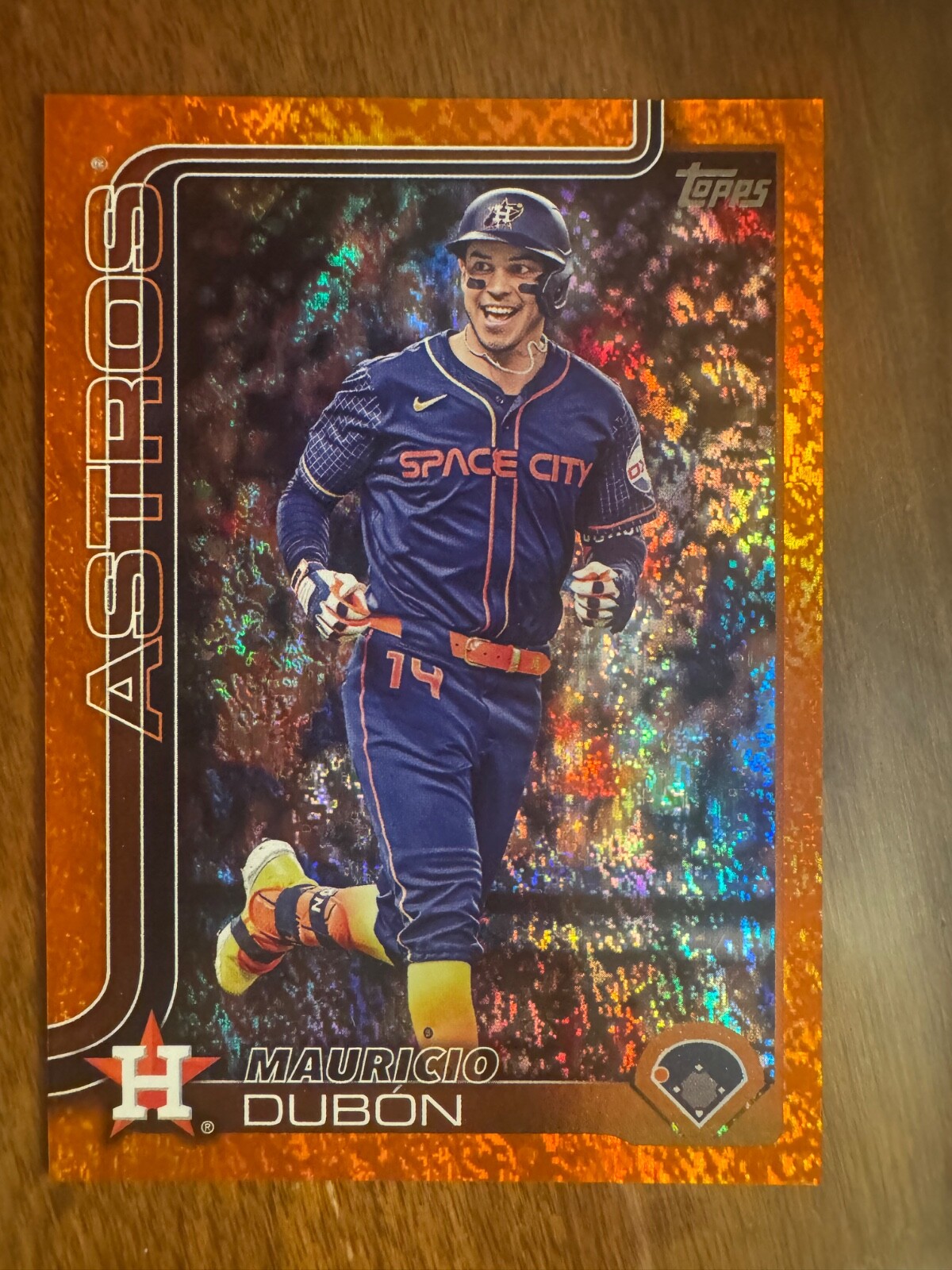 2025 Topps Series 1 - Mauricio Dubon #222 Orange Holo Foil /25