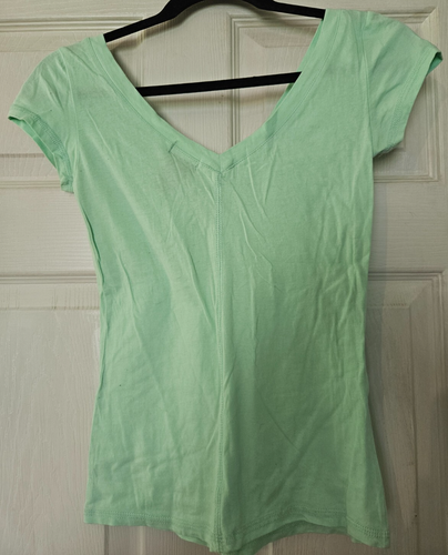Women's Wet Seal Green Shirt/ US Size Small Women's Apparel/Activewear - Picture 4 of 5