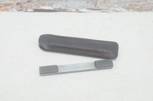 Vntg Norton Diamond Sharpening Honing Stone D320 D400?? Pocket Size Leather Case - Picture 3 of 10