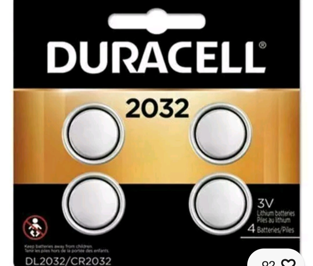 4 Duracell   2032 Coin Cell Lithium Battery