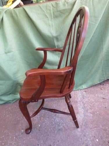 Pennsylvania House Traditional Solid Cherry Queen Anne Spindle-Back Arm Chair - Picture 6 of 9